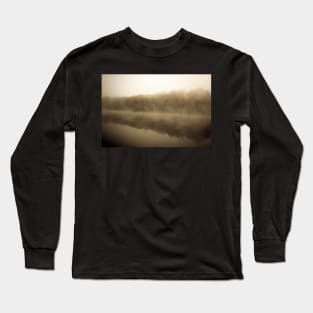 Old style river image Long Sleeve T-Shirt